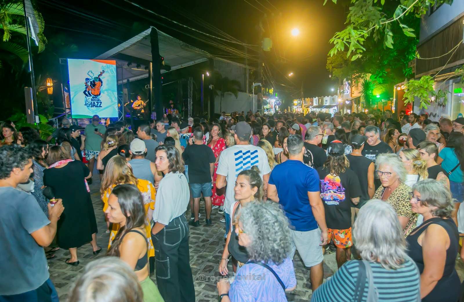 Público 1ª noite em Pipa - Foto Rogério Vital