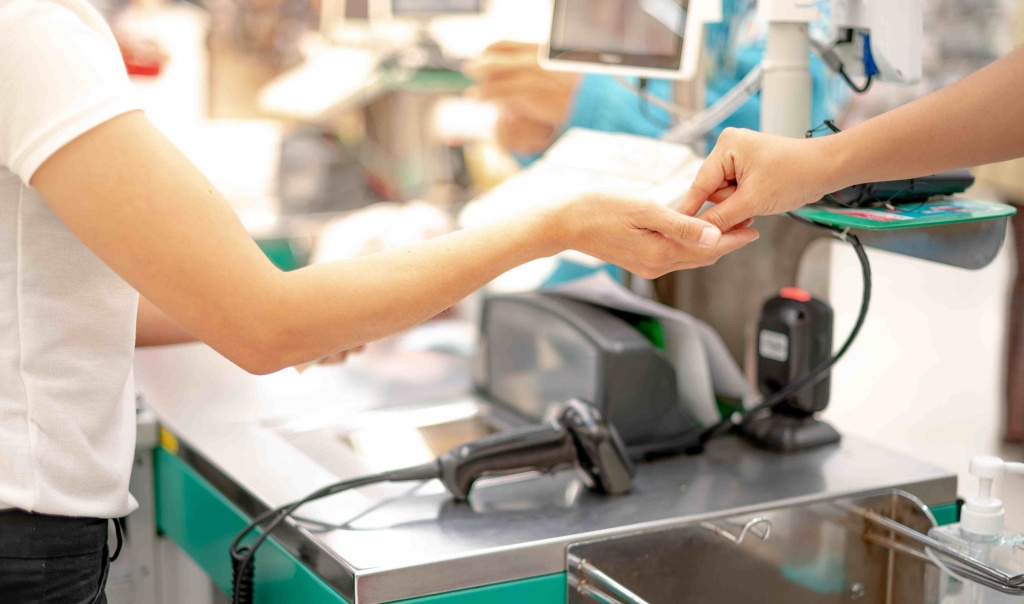Especialista explica como deve ser o contrato temporário de trabalho