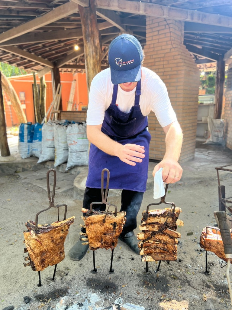 Costelão e Feijoada Especial no Camurim