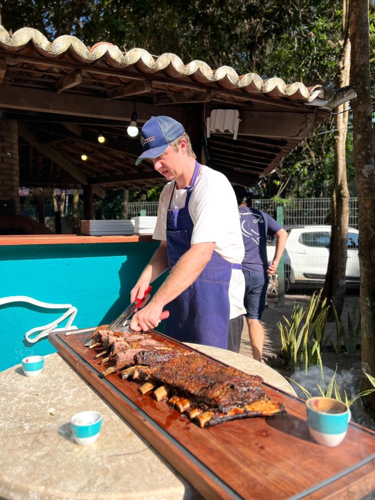 Costelão e Feijoada Especial no Camurim