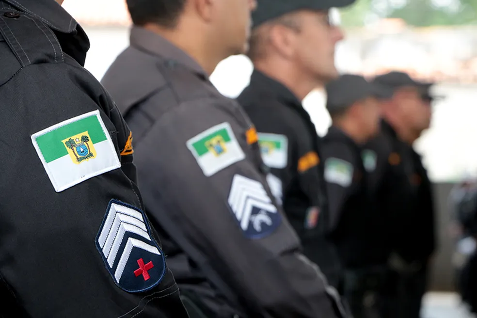 policia-militar-tropa FOTO demi-roussos