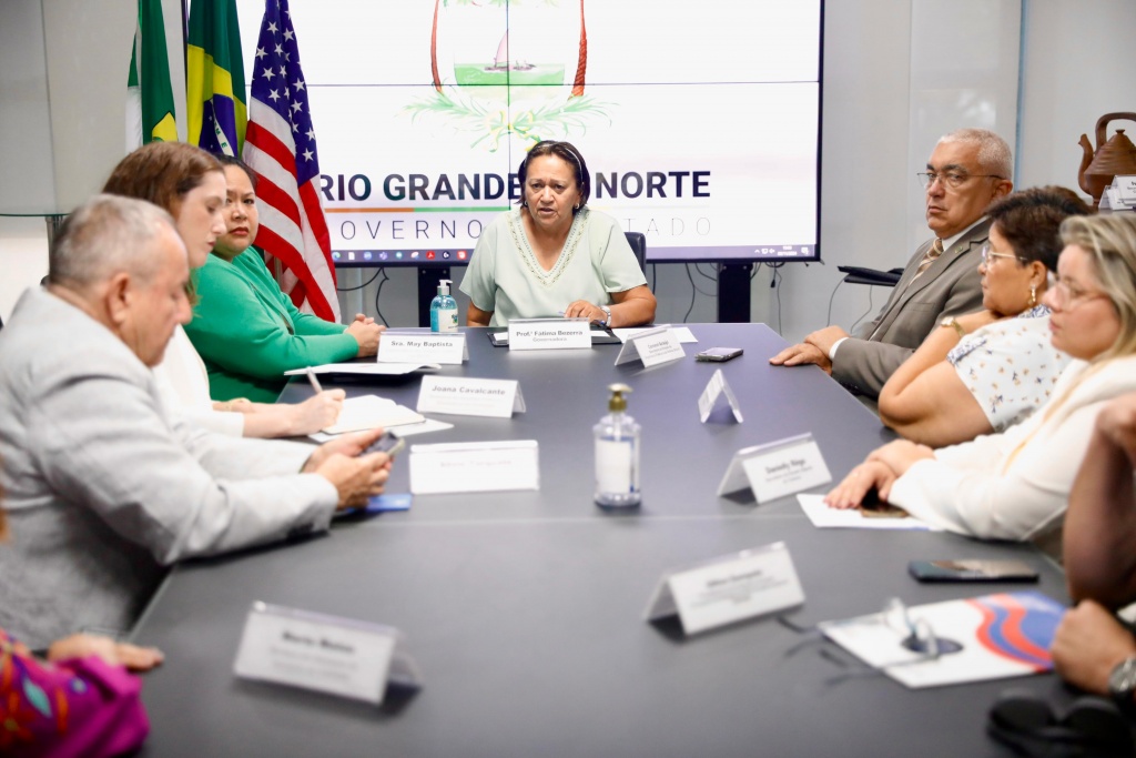 Governadora do RN recebe cônsul-geral dos EUA para discutir parcerias