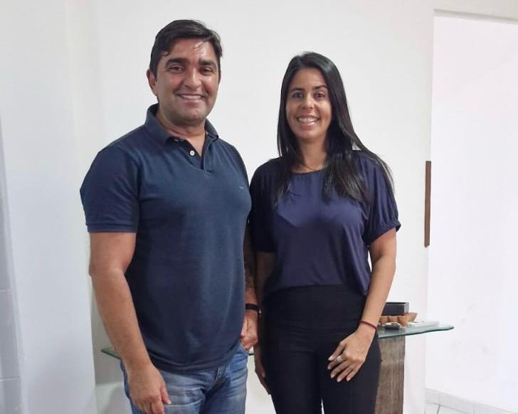 Lavoisyer Macena e a nova Diretora de Promoção Turística de Tibau do Sul