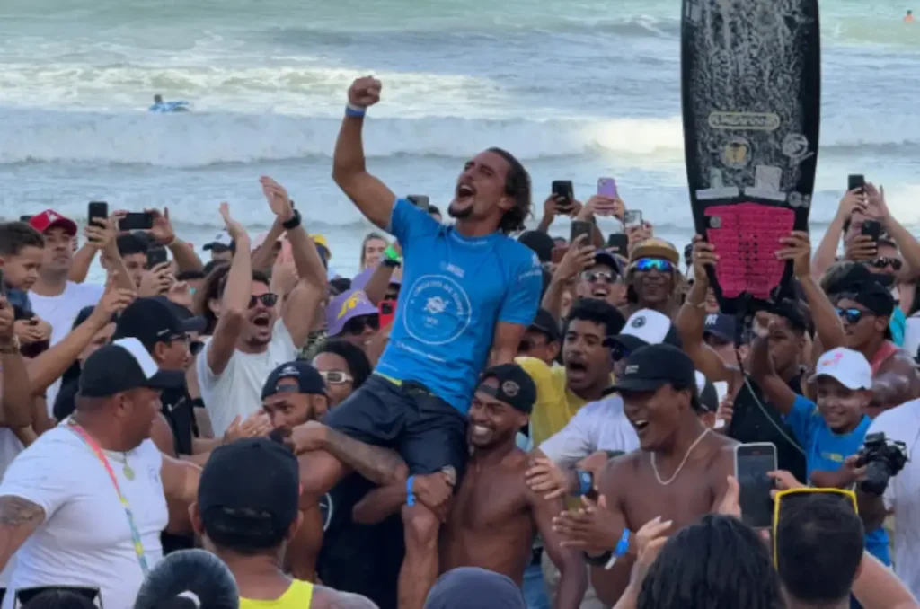 Circuito Banco do Brasil 2024, na Praia de Miami; WSL/Aleko Stergiou