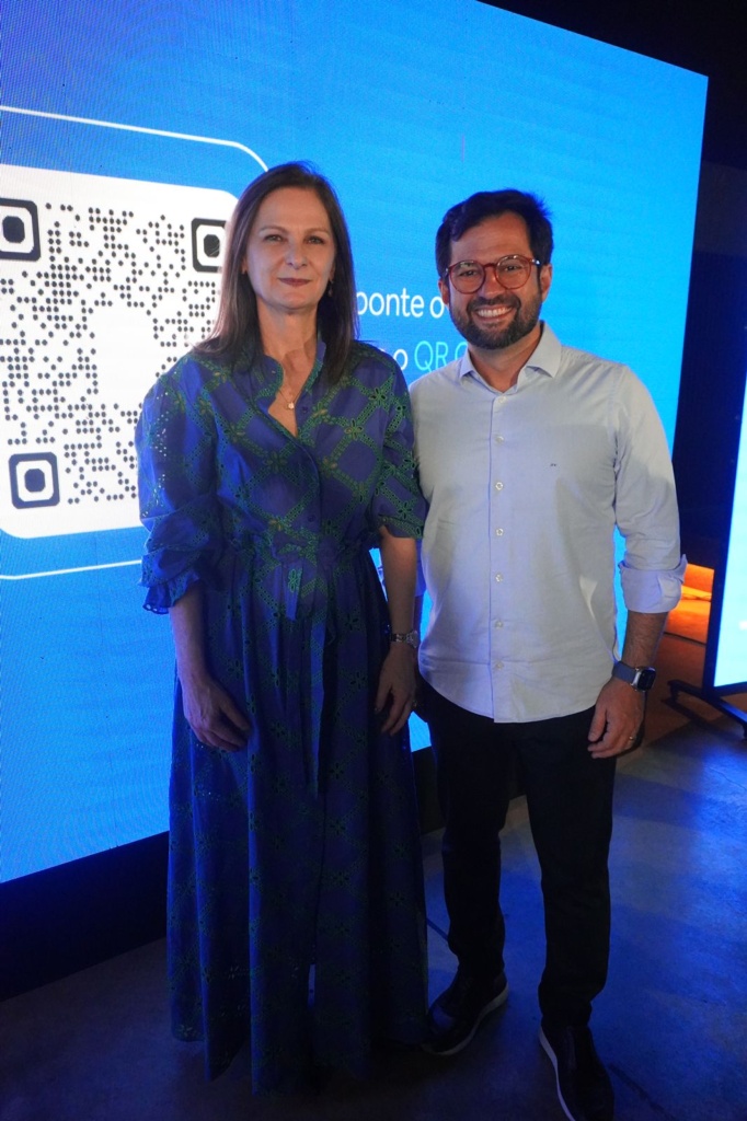 Ana Paula Vescovi e Jean Valério