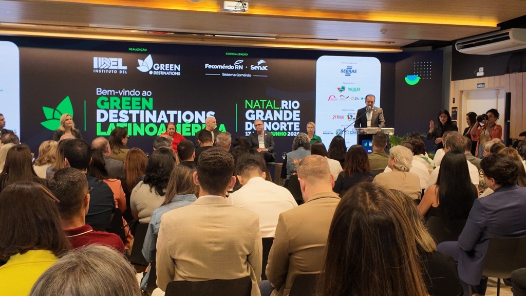 Participantes de Tibau do Sul participa do Green Destinations Latinoamérica 2025