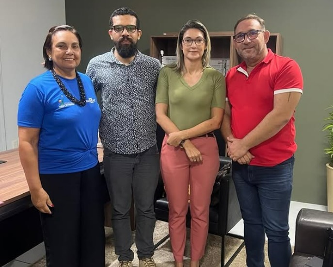 reunião Sebrae e Secretária de Desenvolvimento Economico de Tibau do Sul