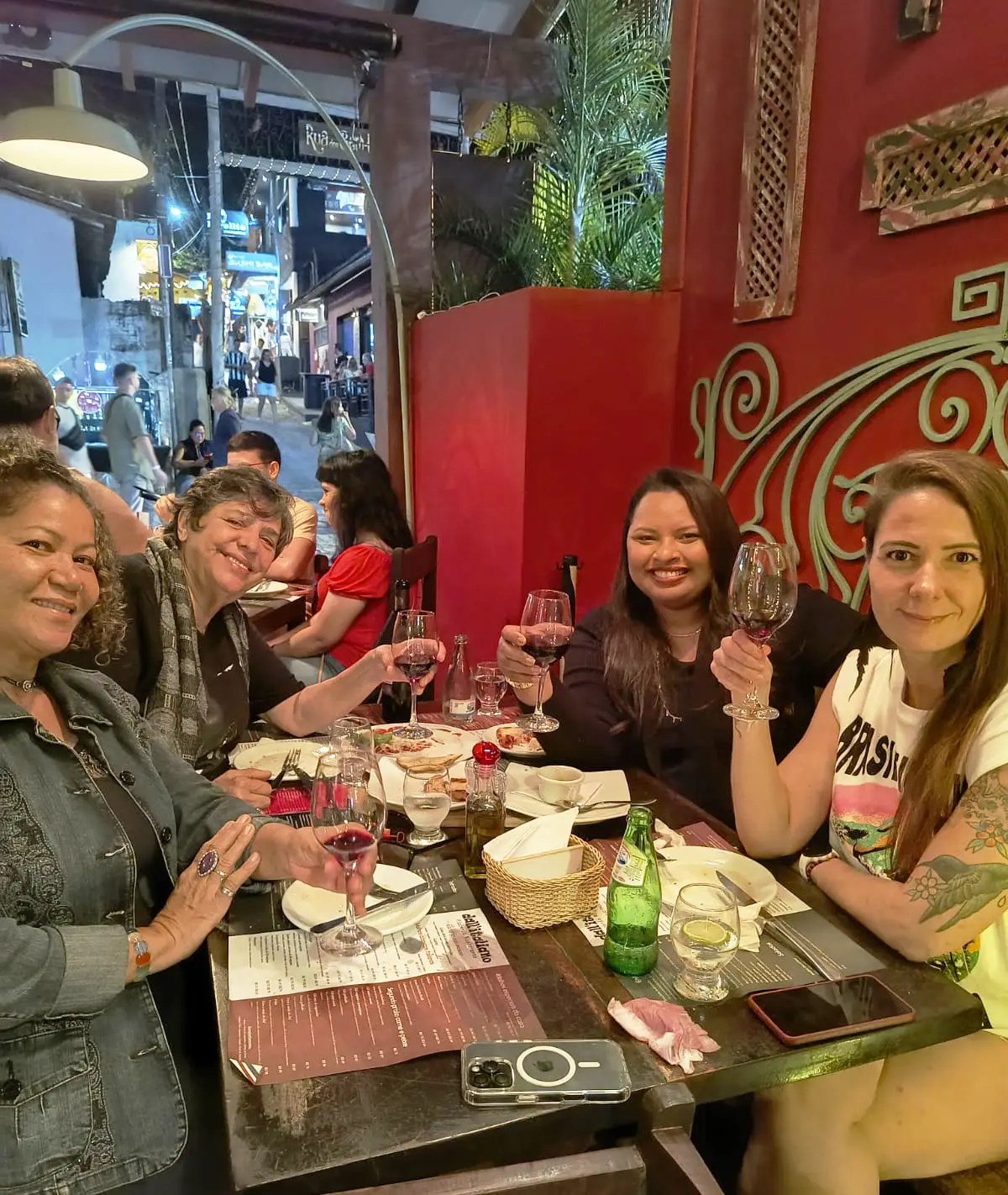 Juçara, Rose, Michele Maciel e Fernanda Monteiro