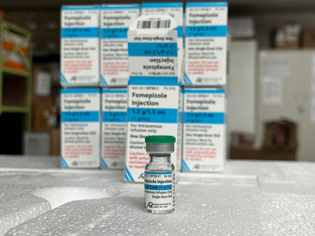 A carga do medicamento chamado Fomepizol foi enviada pelo Ministério da Saúde e conta com 24 ampolas Foto Sesap Divulgação