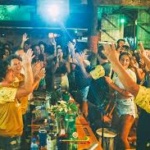 roda de samba no taipa brasil em Pipa