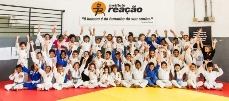 Projeto leva aesporte e cidadania para crianças de 8 a 14 anos emTibau do Sul Foto Divulgação