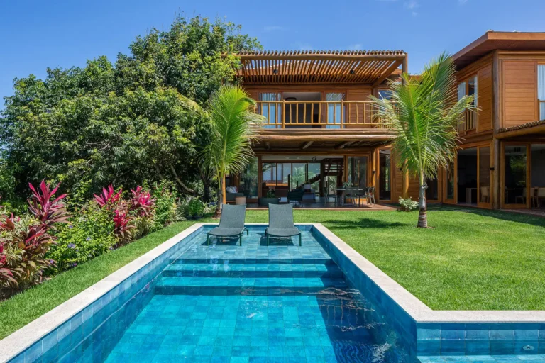 CASAS COM PISCINAS foto reprodução