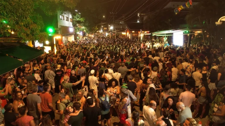 Fest Bossa & Jazz Pipa 2026 no meio da rua