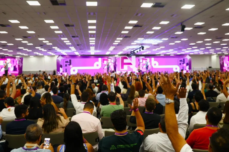 PUBLICO